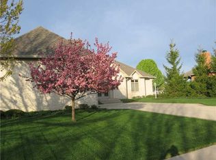 2009 Berry Rd, Greenwood, IN 46143