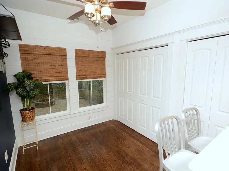 4116 Pretty Lake Ave — Photo 51