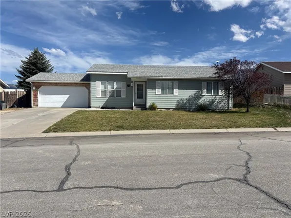 2330 Opal Dr, Ely, NV 89301