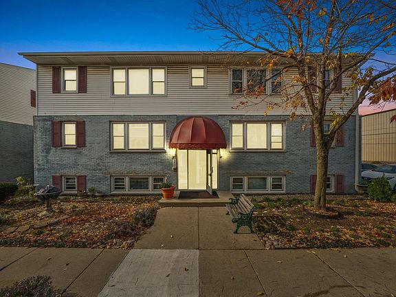 2nd image of 9440 Kelvin Ln APT 3246