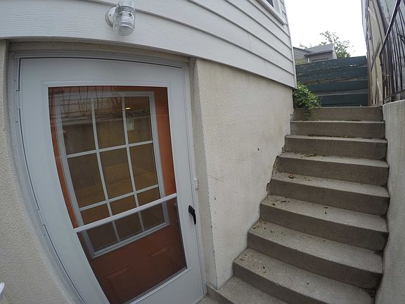 2nd image of 2306 E Sunnyside Ave #B