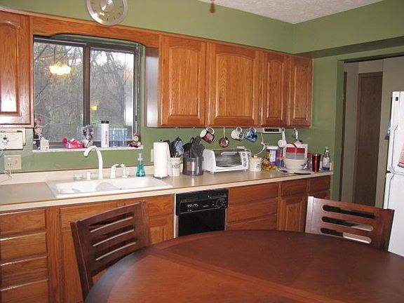 5th image of 1442 Londondale Pkwy APT 2-3