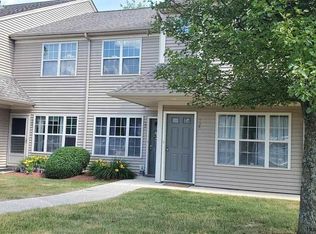 329 Gregory Ct #329, Highland, NY 12528