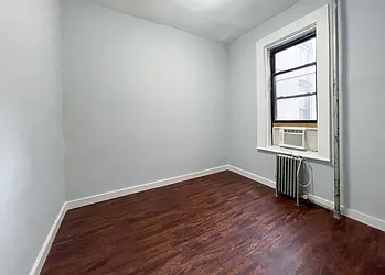 Rented by Kahen Properties