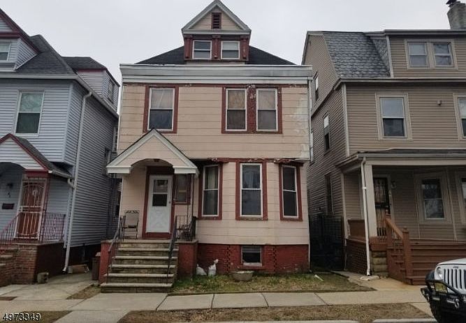 1st image of 47 Grove Pl