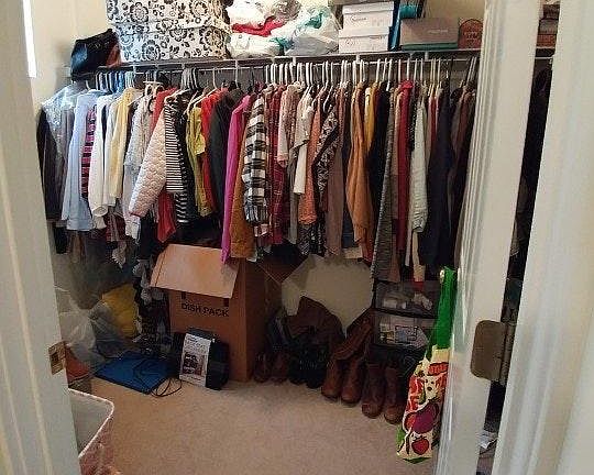 walk-in closet
