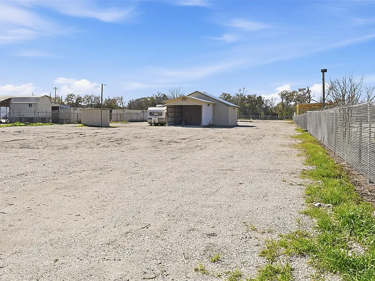 12123 West Dr — Photo 5
