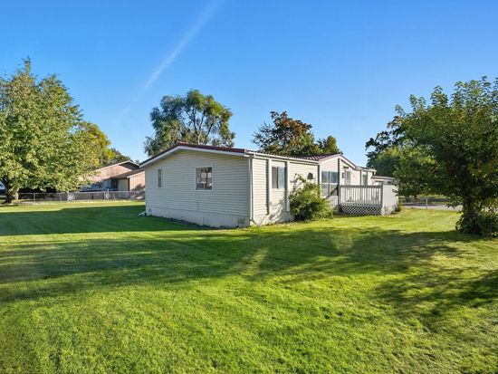18307 E Boone Ave, Greenacres, WA 99016