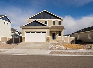 2233 Goodnight Trl, Cheyenne, WY 82007