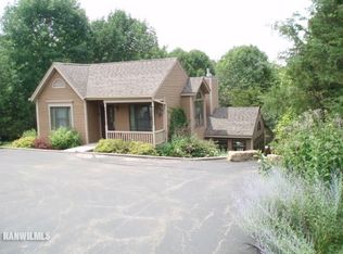 15 Belden School Ln, Galena, IL 61036