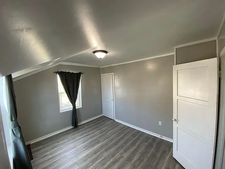 202 Falley St — Photo 15