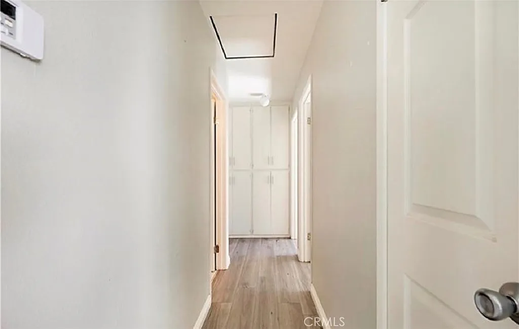 3 bed, 1105 sqft, $3,000 — Photo 4