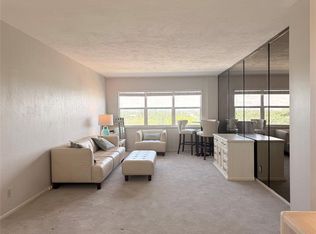 2555 NE 11th St APT 606, Fort Lauderdale, FL 33304