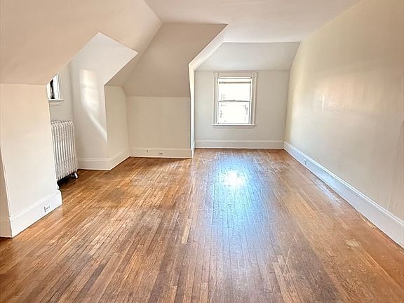 3rd image of 28 Quint Ave Floor 3