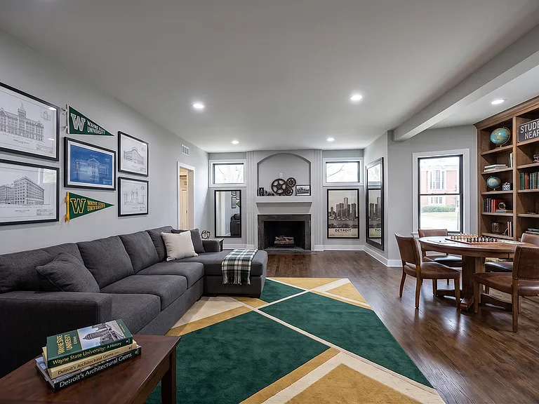 226 Mack Ave #10 — Photo 25