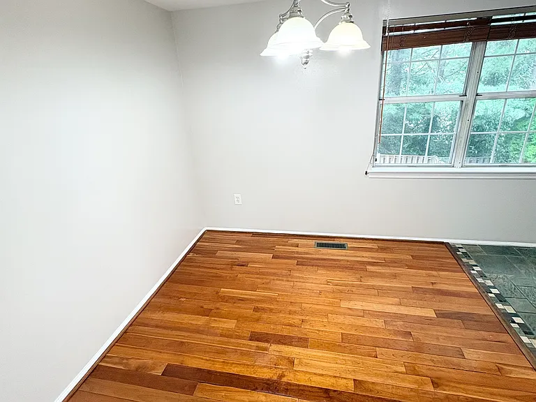 24 Alden Ct — Photo 12