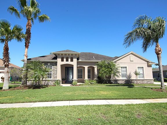 2nd image of 12020 Shadowbrook Ln