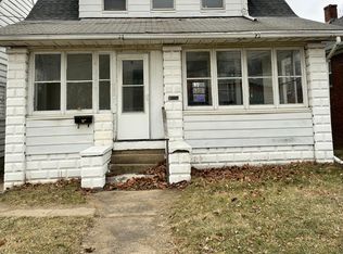 3809 N Prospect Rd, Peoria Heights, IL 61616