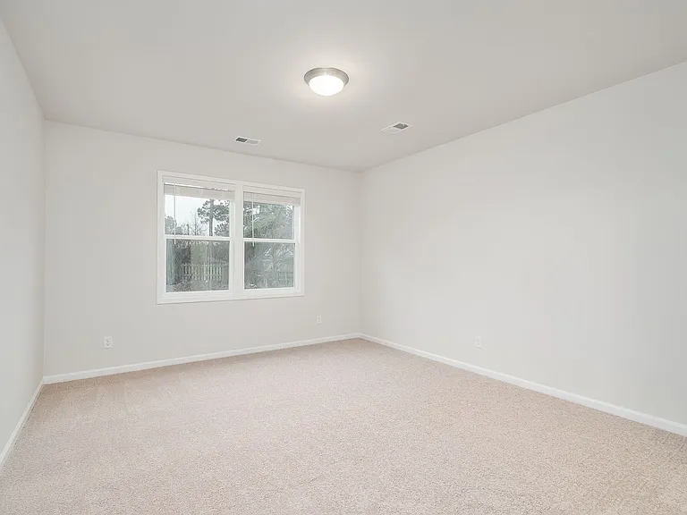 618 Count Fleet Ct — Photo 14