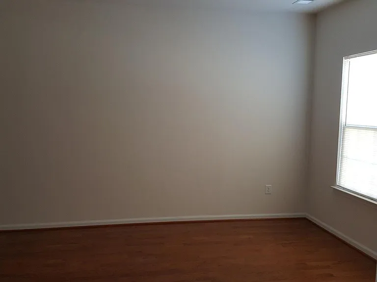 9442 Ballard Green Dr — Photo 12