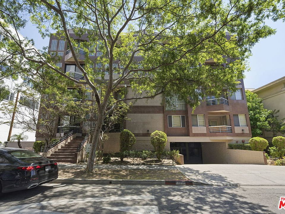 1st image of 120 S Crescent Dr APT 104