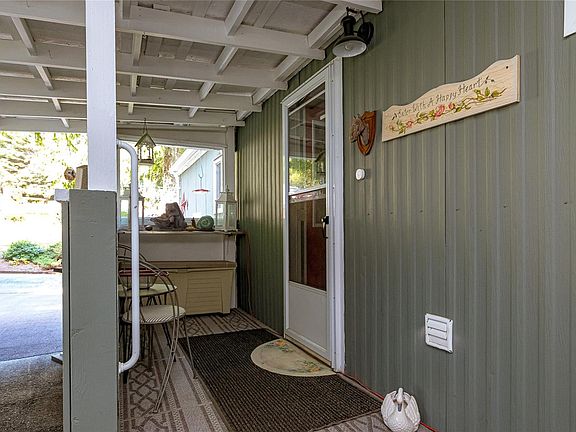 4th image of 5838 Blythwood Rd #47