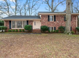 2 Greenbriar Ln SE, Rome, GA 30161