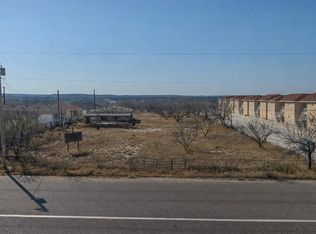 371 Riverside Dr, Eagle Pass, TX 78852