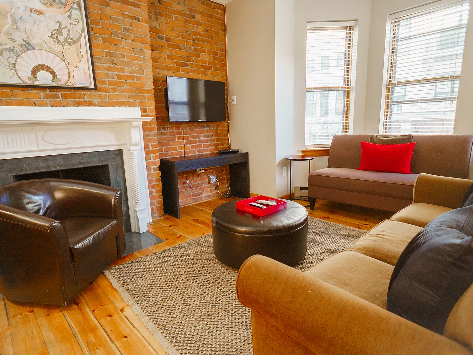 1 bed, 650 sqft, $3,300 — Photo 1