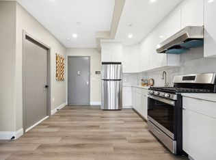 163-07 72nd Ave #2G, Fresh Meadows, NY