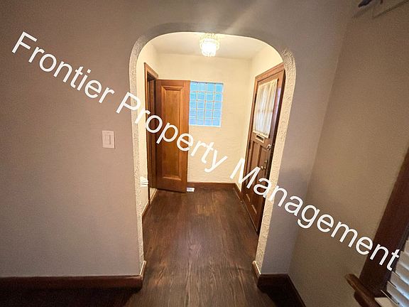 4th image of 6025 Maxwell Ave