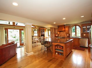 1 Jocelyn Ct, Hampton, NJ 08827