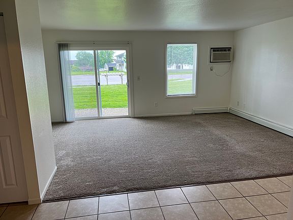 Living Room_06062022