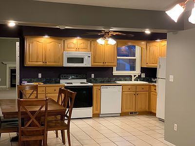 2nd image of 2319 Sir Wren Ct