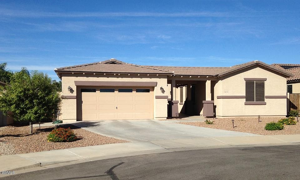 1st image of 21412 E Saddle Ct