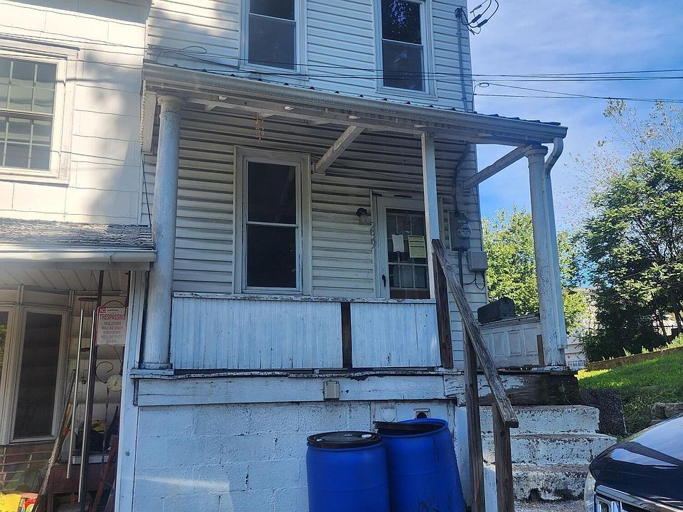 1st image of 239 W Montgomery St