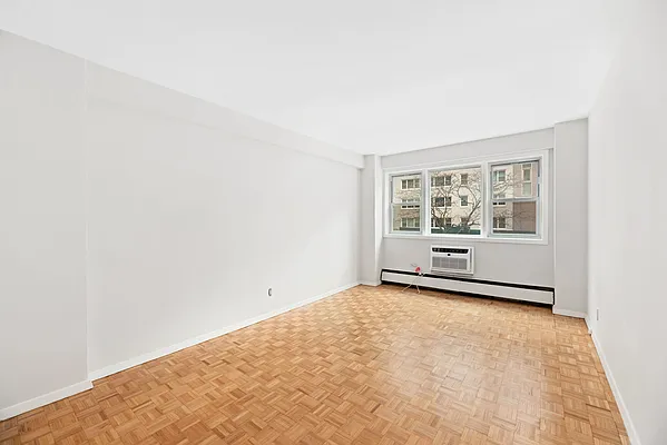 Sold by Compass | media 2