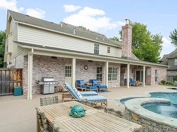 5th image of this home