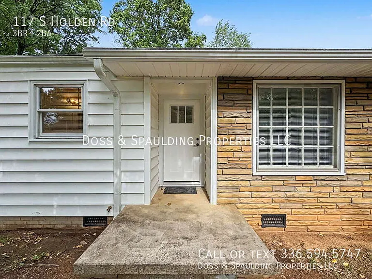 117 S Holden Rd — Photo 1