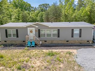 704 Freeman Bridge Rd, Marietta, SC 29661