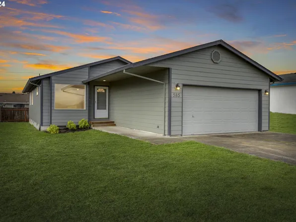 585 S 9th St, Saint Helens, OR 97051
