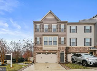 8302 Pondview Dr, Millersville, MD 21108