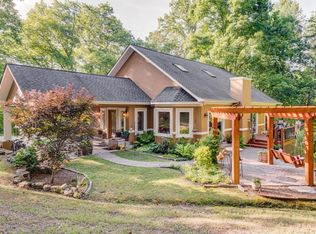 1300 Dawson Rd, White Bluff, TN 37187