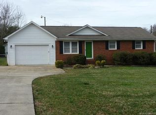 124 Kennerly Dr, Indian Trail, NC 28079