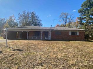 907 W 22nd St, Arkadelphia, AR 71923