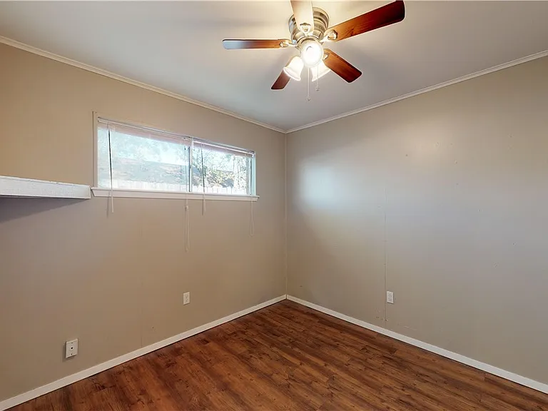 204 Lynn Dr #A — Photo 14