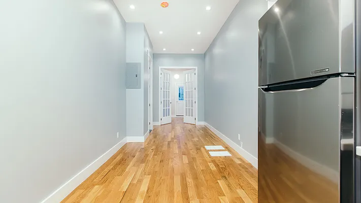 Rented by Nooklyn NYC LLC | media 38