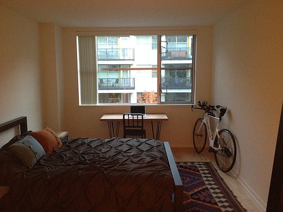 3rd image of 989 20th St Unit 366