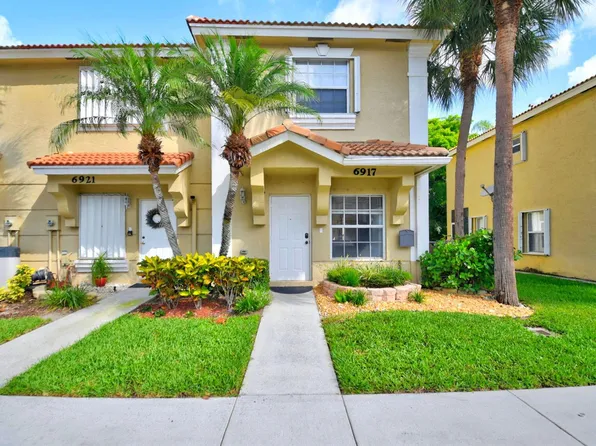 6917 Crooked Fence Dr, Lake Worth, FL 33467