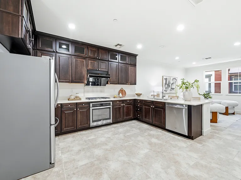 1321 Lee Pl — Photo 13